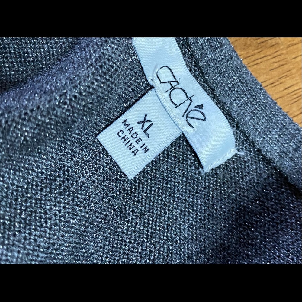 Cache Gray Knit Ruffle Design Front Vest With Seq… - image 4